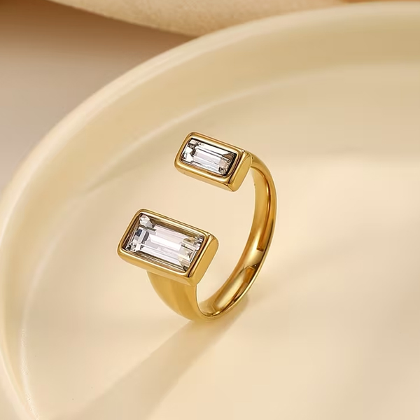 Elegant Open Ring With Rhinestone Accents - Image 3