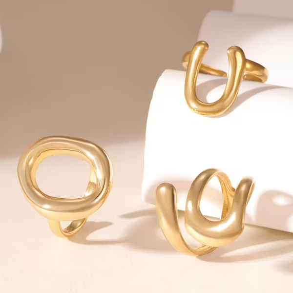 O-shaped Fashion Rings - Image 3