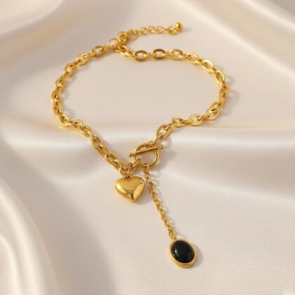 Interlocking heart and black stone bold necklace