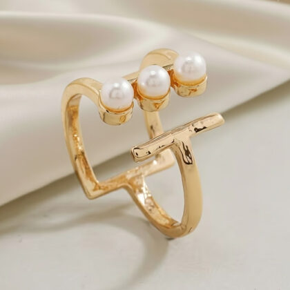 Geometric Open Ring With Pearl Accents
